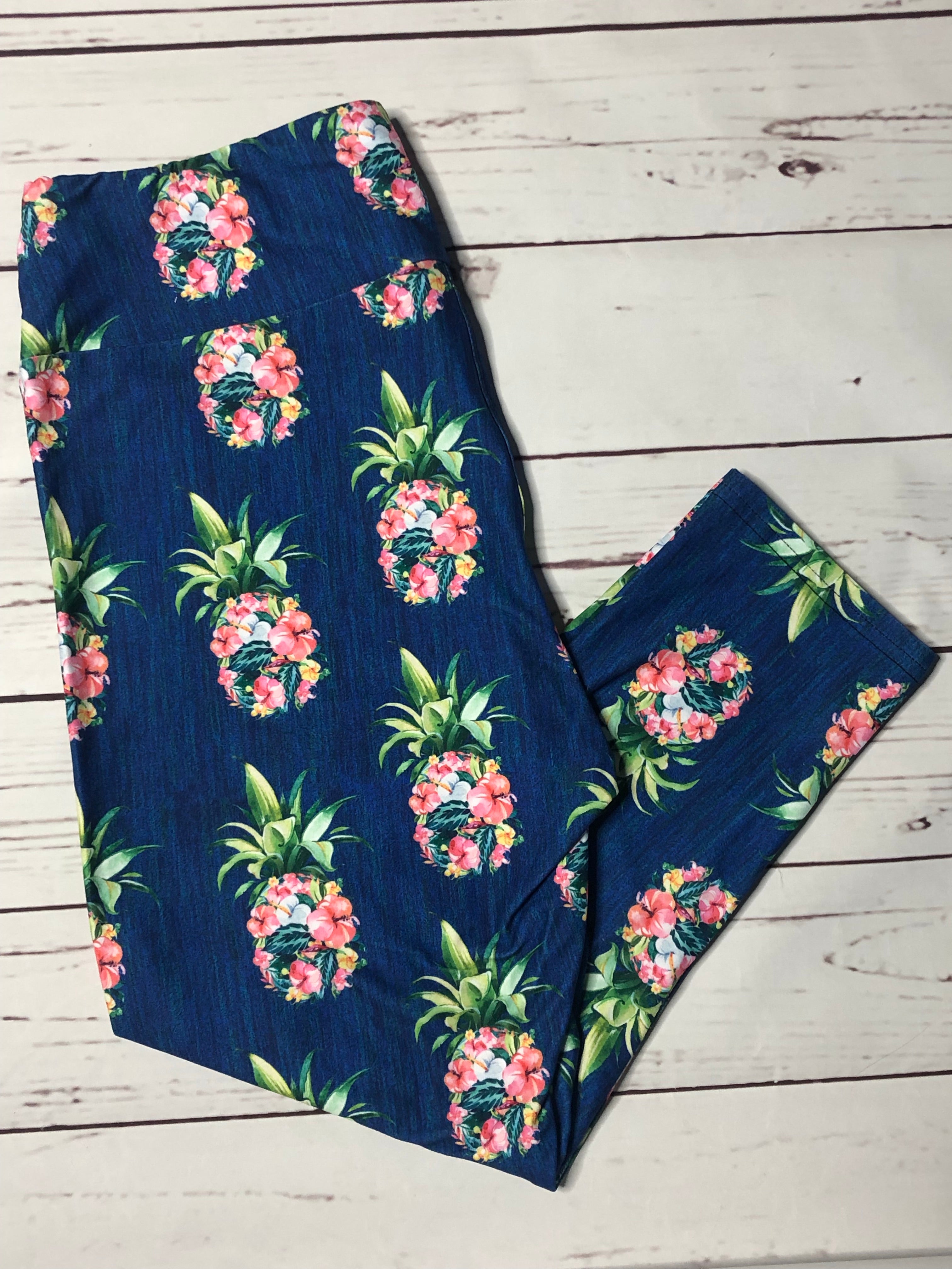 Floral Pineapple Capri Leggings